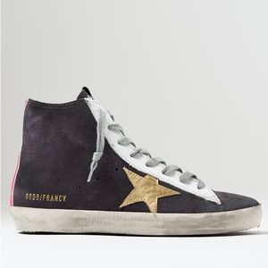 Navy & gold Golden Goose sneakers with pink stripe